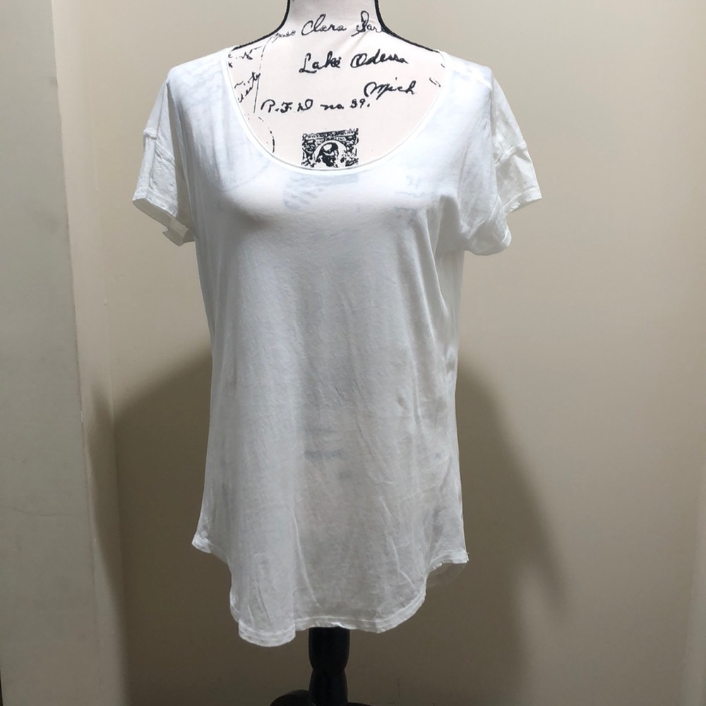 Cynthia Rowley Scoop Neck Casual Tee